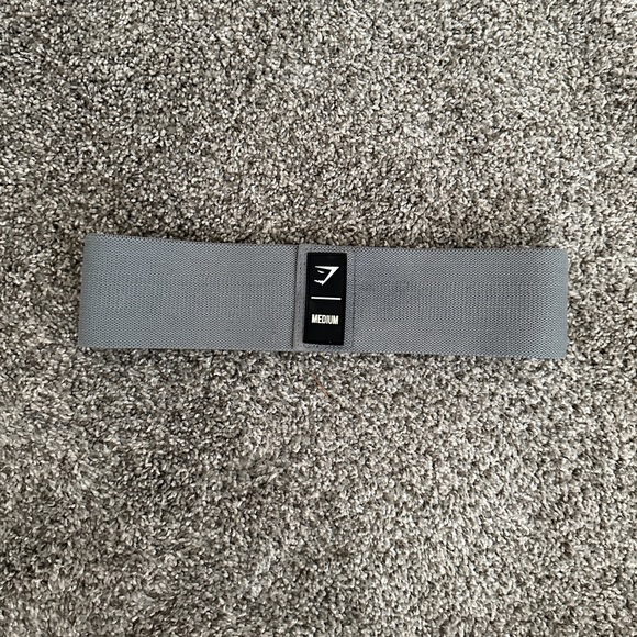 Medium Gymshark Booty Band - Picture 2 of 3